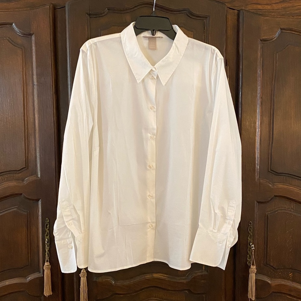 H&M crisp white cotton long sleeved blouse cotton poly spandex blend XXL NWOT